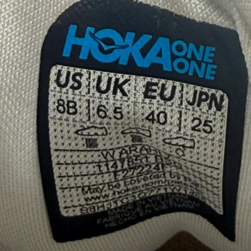 Hoka One One Arahi 7 Womens Size 8 Running Shoes Sneakers Cream Rose Gold